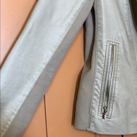 👀 LAST CHANCE! Sexy and fun faux leather jacket - Picture 5 of 9